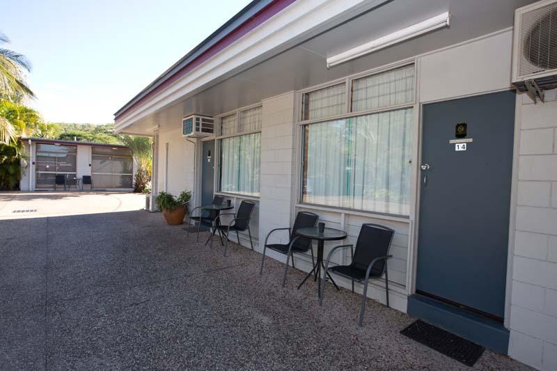 South Gladstone Motel Exterior photo
